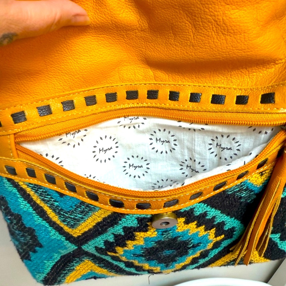 Beautiful Yellow and Black Patterned Boho Women's Bag - Picture 10 of 16
